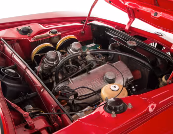 Bajo el capó BMW 2000 CS [UK-spec] (E120) '1966–70