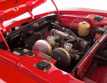 Bajo el capó BMW 2000 CS [UK-spec] (E120) '1966–70