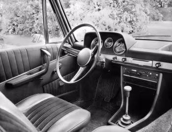 Panel frontal BMW 2000 tilux (E121) '09.1966–02.1971