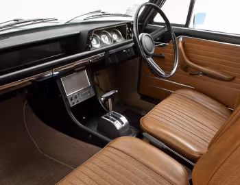 Interior BMW 2002 Automatic [UK-spec] (E10) '09.1969–73