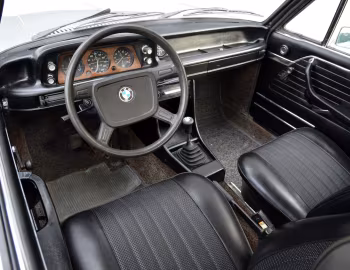 Panel frontal BMW 2002 tii Touring (E6) '1973–74