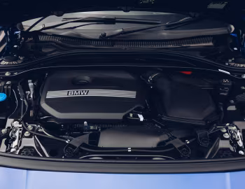 Sous la capuche BMW 220 Gran Coupé M Sport [Ireland] (F74) '2025–pr.
