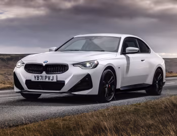 BMW 220i Coupé M Sport [UK-spec] (G42) '2022–pr.