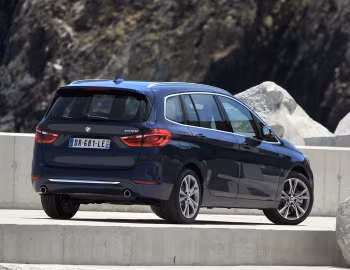 BMW 220i Gran Tourer Luxury Line [Worldwide] (F46) '2015–18
