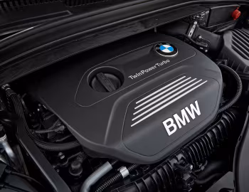 Bajo el capó BMW 220i Gran Tourer M Sport [Worldwide] (F46) '2015–18