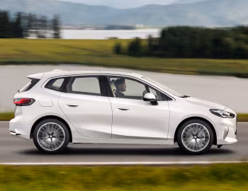 BMW 223i Active Tourer Luxury Line [Worldwide] (U06) '2022–pr.