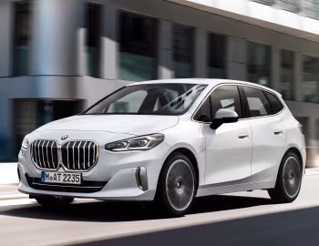 BMW 223i Active Tourer Luxury Line [Worldwide] (U06) '2022–pr.