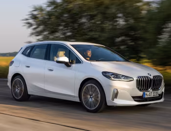 BMW 223i Active Tourer Luxury Line [Worldwide] (U06) '2022–pr.