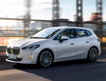 BMW 223i Active Tourer Luxury Line [Worldwide] (U06) '2022–pr.
