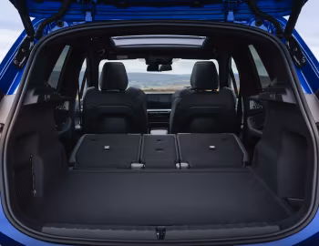 Coffre BMW 223i Active Tourer M Sport [UK-spec] (U06) '2022–pr.