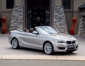 BMW 228i Cabrio Luxury Line [South Africa] (F23) '2015–17
