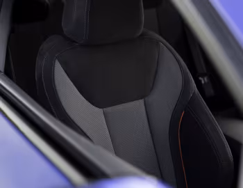 Interior BMW 230i Coupé M Sport [UK-spec] (G42) '2025–pr.