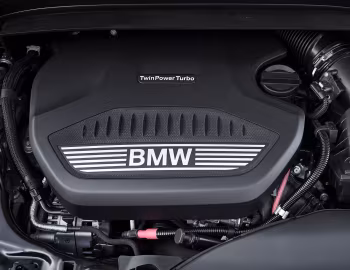 Bajo el capó BMW 218d Gran Tourer M Sport [Worldwide] (F46) '2018–21