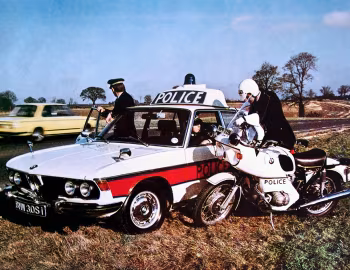 BMW 3.0 Si Police [UK-spec] (E3) '1973–77