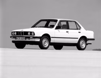 BMW 316 Sedan (E30) '10.1982–06.1988