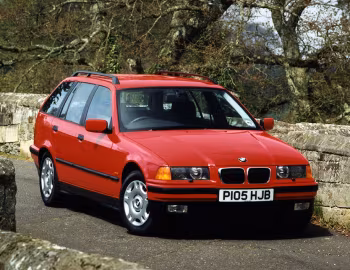 BMW 316i Touring [UK-spec] (E36) '02.1997–05.1999
