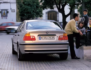 BMW 318i [Worldwide] (E46) '12.1997–09.2001