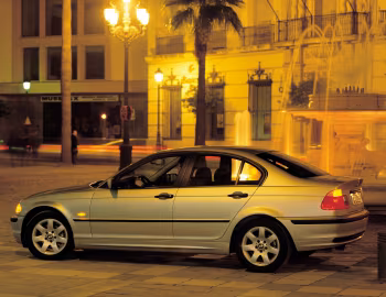 BMW 318i [Worldwide] (E46) '12.1997–09.2001