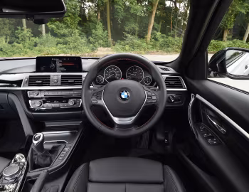 Panel frontal BMW 318i [UK-spec] (F30) '2015–19