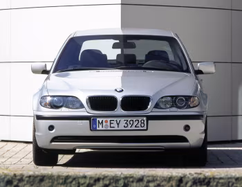 BMW 318i [Worldwide] (E46/4) '09.2001–02.2005