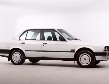 BMW 318i Sedan [UK-spec] (E30) '01.1986–11.1991