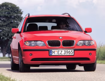 BMW 318i Touring [Worldwide] (E46) '2001–05