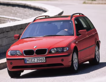 BMW 318i Touring [Worldwide] (E46) '2001–05