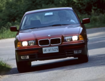 BMW 318is Coupé [Worldwide] (E36) '03.1992–09.1996