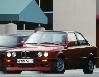 BMW 318is Coupe [Worldwide] (E30) '07.1989–05.1991