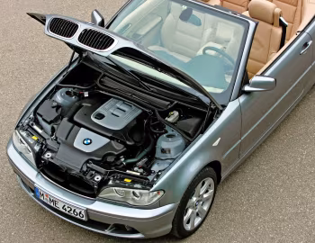 Bajo el capó BMW 320Cd Cabrio [Worldwide] (E46) '03.2003–08.2006
