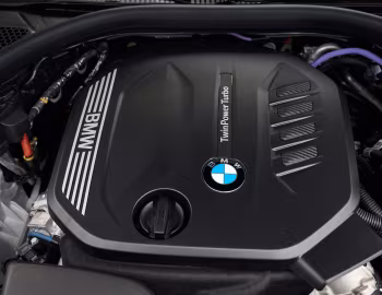 Bajo el capó BMW 320d Touring M Sport [Worldwide] (G21) '2022–pr.