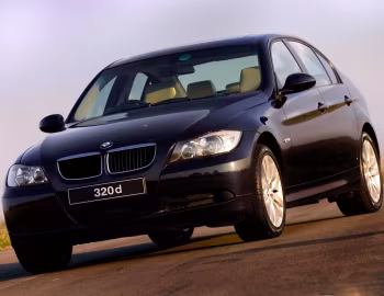 BMW 320d Sedan [South Africa] (E90) '2005–08