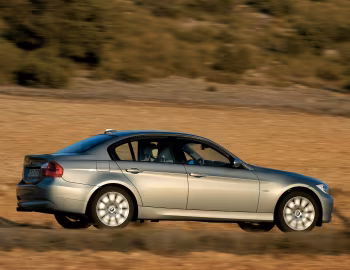 BMW 320d Sedan [Worldwide] (E90) '2005–08