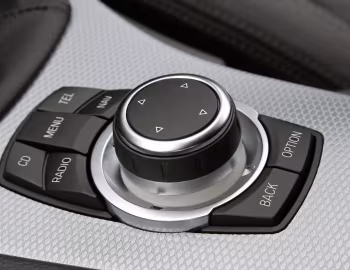 Interior BMW 320d Sedan [UK-spec] (E90) '2008–11