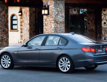 BMW 320d Sedan Modern Line [South Africa] (F30) '03.2012–15
