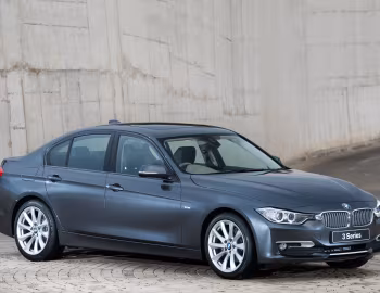 BMW 320d Sedan Modern Line [South Africa] (F30) '03.2012–15