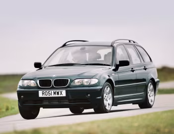 BMW 320d Touring [UK-spec] (E46) '2001–05