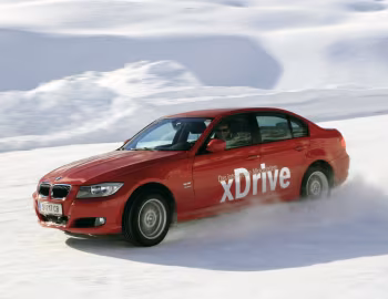 BMW 320d xDrive Sedan [Worldwide] (E90) '2008–11