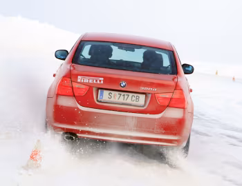 BMW 320d xDrive Sedan [Worldwide] (E90) '2008–11