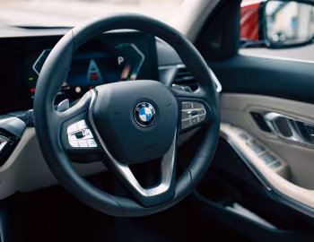 Panel frontal BMW 320i [Japan] (G20) '2023–pr.