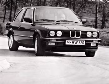 BMW 320i Coupe [Worldwide] (E30) '1982–91