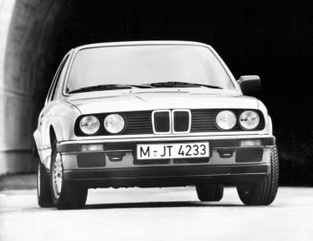 BMW 320i Coupe [Worldwide] (E30) '1982–91
