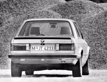 BMW 320i Coupe [Worldwide] (E30) '1982–91