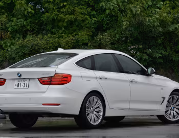 BMW 320i Gran Turismo Luxury Line [Japan] (F34) '2013–16