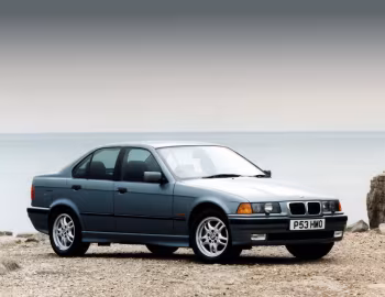 BMW 328i Saloon [UK-spec] (E36) '09.1996–98