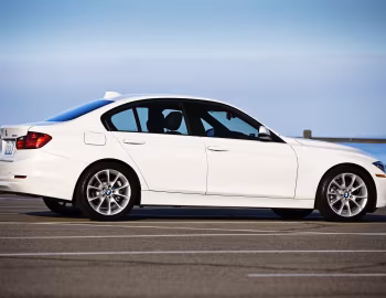 2014–15 BMW 320i Sedan [North America] (F30) '2013–15