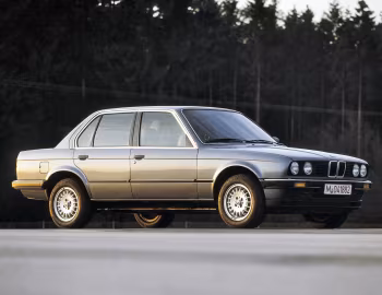 BMW 320i Sedan (E30) '1982–91