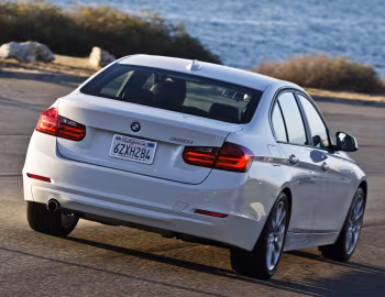 2014–15 BMW 320i Sedan [North America] (F30) '2013–15