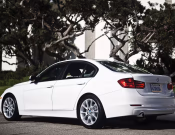 2014–15 BMW 320i Sedan [North America] (F30) '2013–15