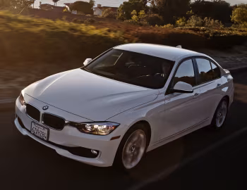2014–15 BMW 320i Sedan [North America] (F30) '2013–15